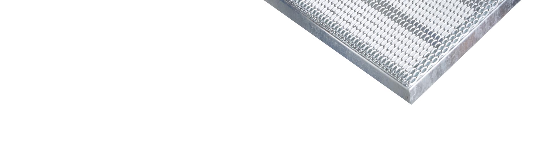 Floor gratings and treads from expanded metal – perfolinea.eu